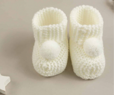 Dojčenské topánočky capáčky s brmbolcom biele