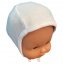 Dojčenská čiapka na zaväzovanie biela