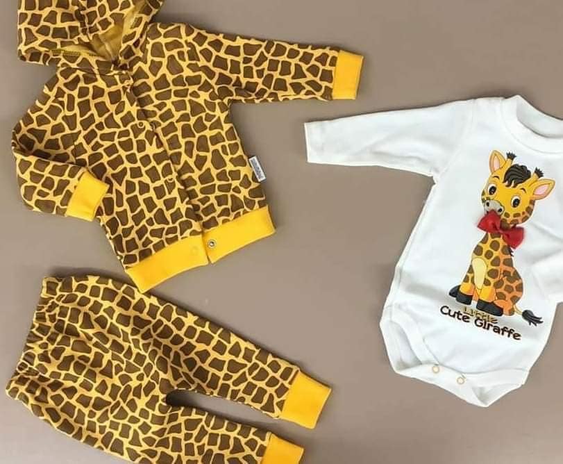 Set di 3 pezzi per bambini felpa, pantaloni, body Giraffa