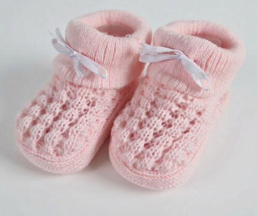 Baby capáčky se vzorem růžové